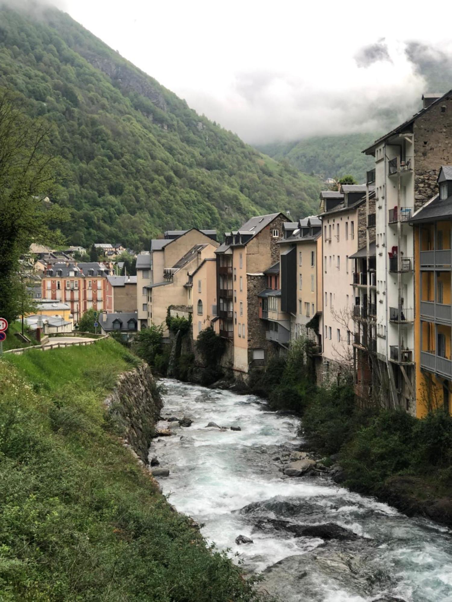 Apartment Agreable 4 Personnes Rdc 5min A Pieds Du Centre, Des Remontees Et Des Thermes Cauterets