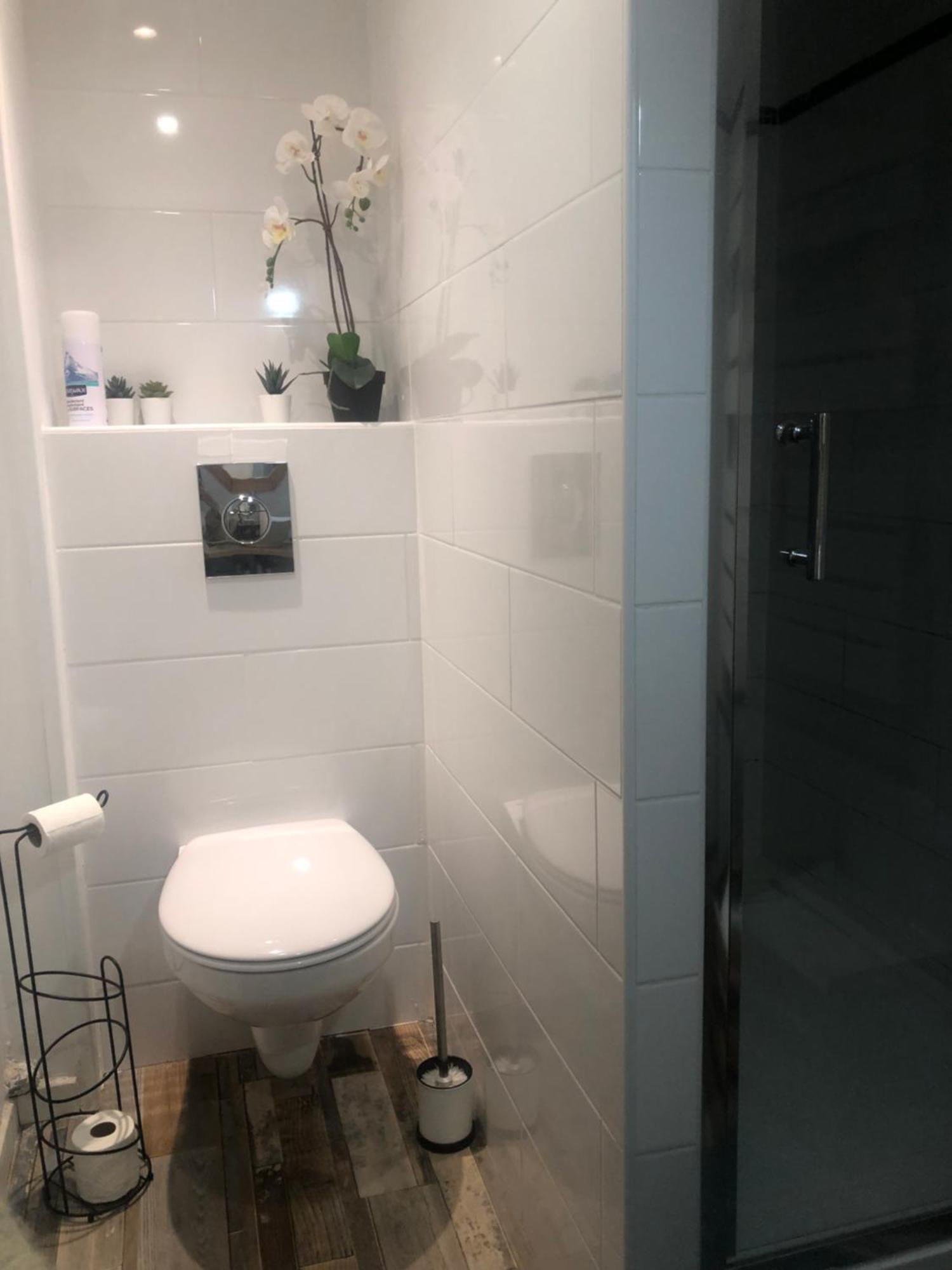 Agreable 4 Personnes Rdc 5min A Pieds Du Centre, Des Remontees Et Des Thermes Apartment *