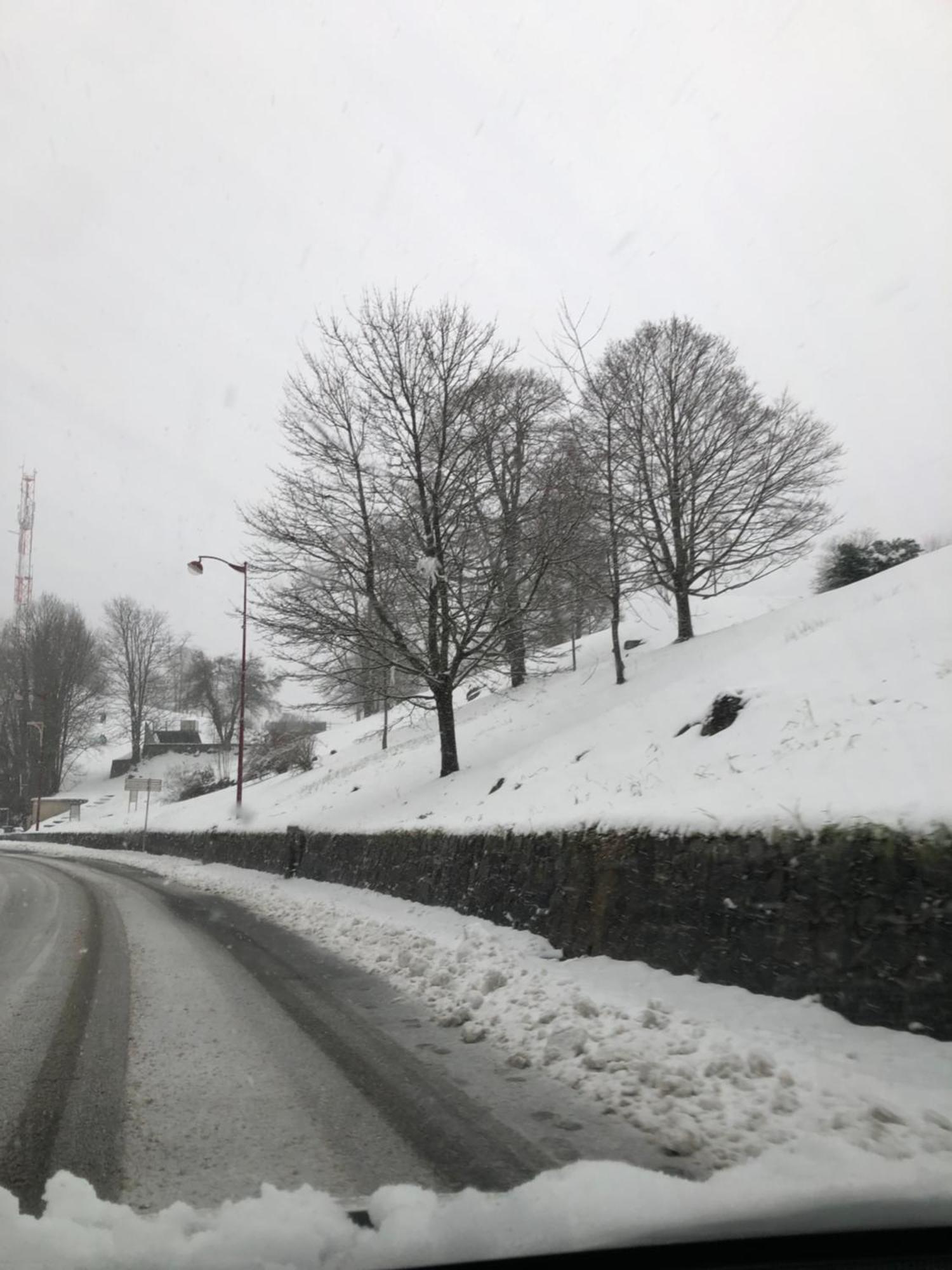 Agreable 4 Personnes Rdc 5min A Pieds Du Centre, Des Remontees Et Des Thermes Apartment *